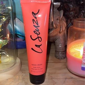 Neon crush UNUSED lotion